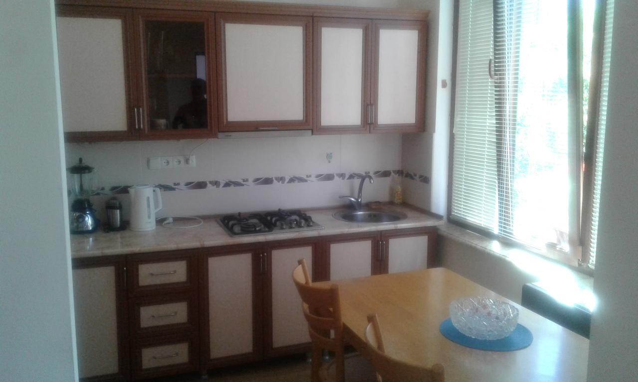 Centr Apartman Kutaiszi Kültér fotó