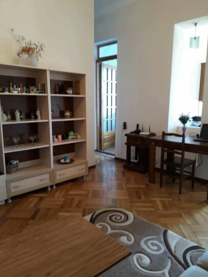 Centr Apartman Kutaiszi Kültér fotó